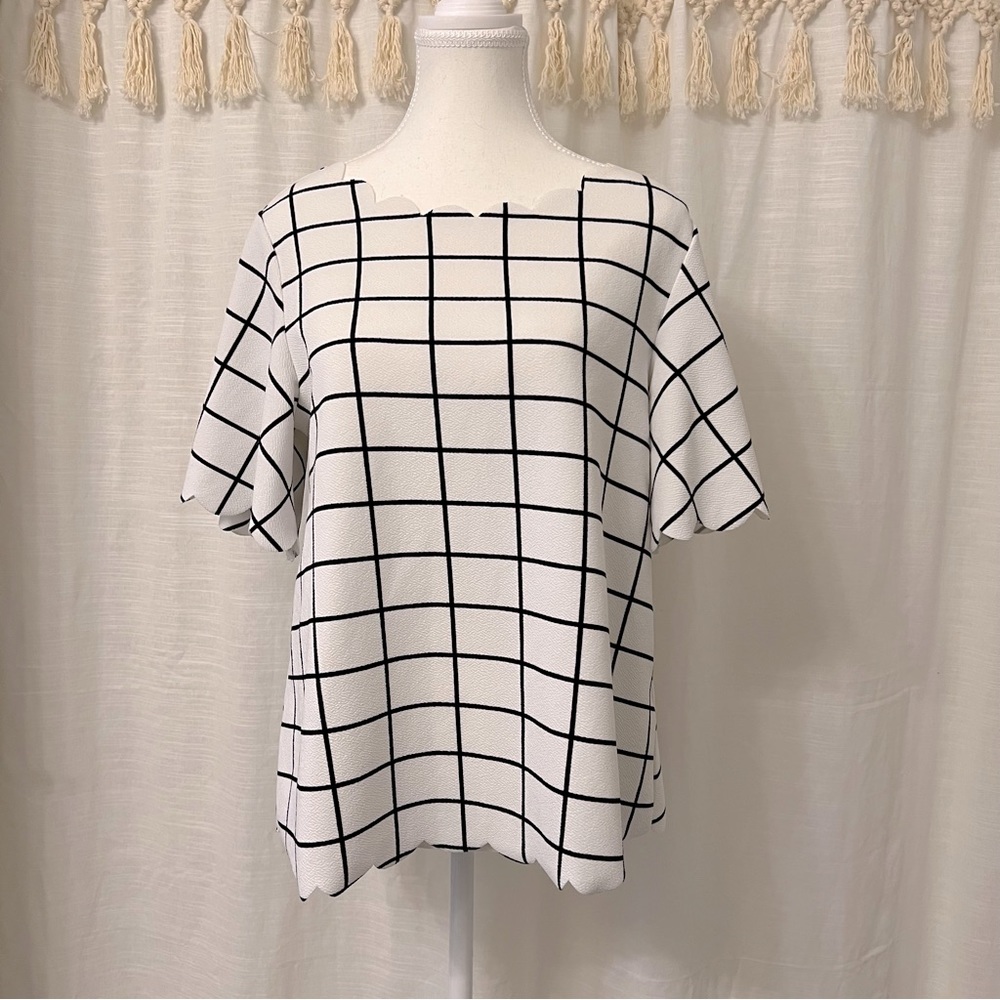 H&M Black and White Grid Scoop Neck Stretchy Blouse